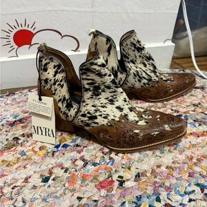 NEW Myra Black and White Ankle Boots with Brown Accents